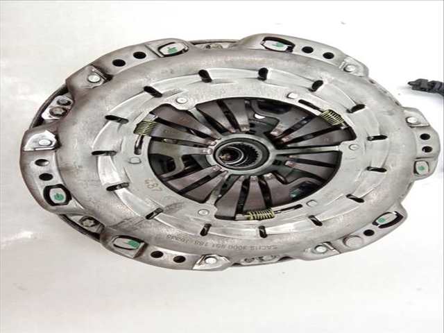 Foto 2ª: kit Embrague Mercedes Sprinter 209 CDI 906.611 906.613) 88CV 65KW FURGONETA [OM 646.984] (2009)
