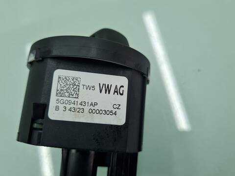 Foto 2ª: Mando Luces Seat Ateca 110CV [DLAA] (2023)