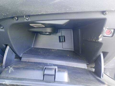 Foto 2ª: Guantera Opel Crossland INNOVATION 131CV 96KW [HN05] (2019)