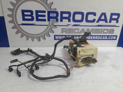 Caja Reles Fusibles Mercedes Clase E 180 2.1 CDI CAT 170CV 125KW