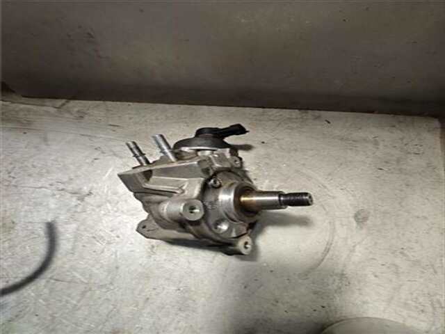 Foto 2ª: Bomba Inyeccion Peugeot 2008 1.5 ALLURE [1.5 LTR. - 81 KW BLUE-HDI FAP] [YHS / DV5RCE]