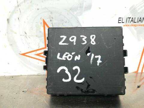 Foto 2ª: Caja Reles Fusibles Seat Leon STYLE 115CV 85KW [DDY] (2017)