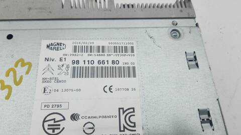 Foto 2ª: Sistema Audio Radio CD Peugeot 208 STYLE 99CV 73KW [BH02] (2016)