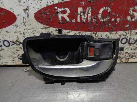 Maneta Interior Trasera Derecha Toyota Yaris ACTIVE 90CV 66KW