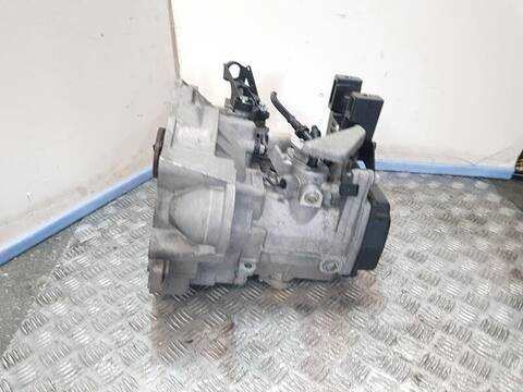 Foto 3ª: Caja Cambios Volkswagen Polo ADVANCE 75CV 55KW [CFWA] (2012)