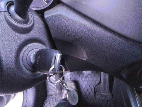 Foto 3ª: Motor de Arranque Kia Carens BASIC 116CV 85KW [D4FD] (2018)