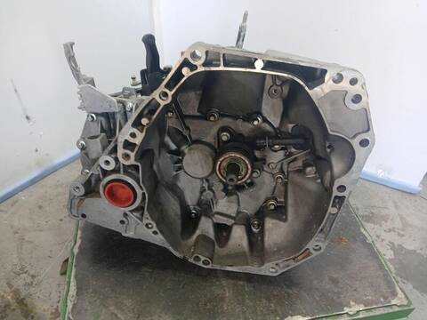 Foto 3ª: Caja Cambios Nissan Juke ACENTA 117CV 86KW [HR16DE] (2013)