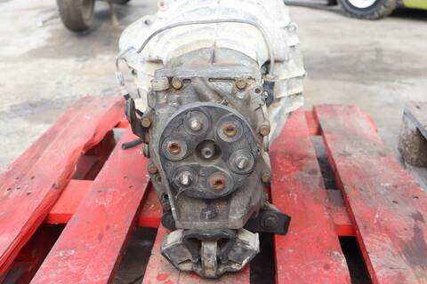 Foto 3ª: Caja Cambios Mercedes Clase E 180 103983 BERLINA (1989)