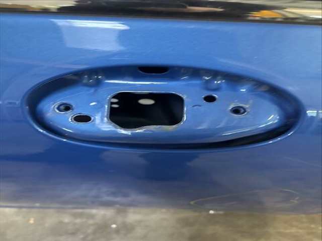Foto 2ª: Puerta Delantera Derecha Mini Countryman 112 CV 82KW [N47C16U1 N47C16A] (2011)
