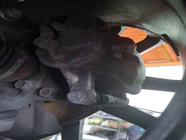 Pinza Freno Delantera Izquierdo Toyota Yaris MXPJ1) 1.5 HYBRID 92CV