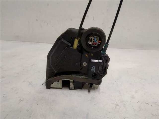 Foto 2ª: Cerradura Puerta Trasera Izquierda Toyota Verso 2.0 ACTIVE [2.0 LTR. - 93 KW D-4D CAT] [D 1AD]