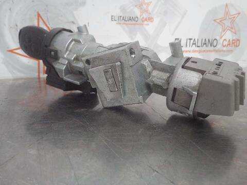 Foto 2ª: Antirrobo Ford Focus SPORT BERLINA 116CV 85KW [HXDA] (2007)