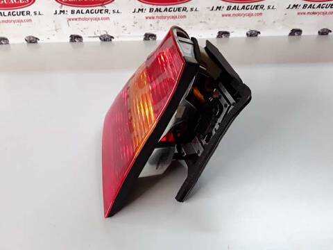 Foto 3ª: Piloto Trasero Izquierdo Bmw Serie 3 315 320D 2.0 16V DIESEL CAT 150CV (2003)