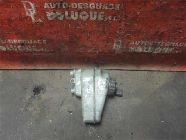 Foto 3ª: Deposito Liquido Frenos Volkswagen Caddy 1.9 FURG. [1.9 LTR. - 77 KW TDI] [BLS]