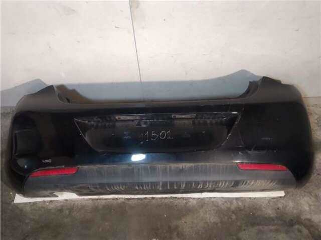 Paragolpes Trasero Opel Astra 1.6 16V (116 CV)