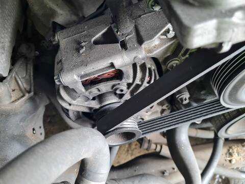 Alternador Mercedes Clase C 160 280 219.354) 231CV 170KW