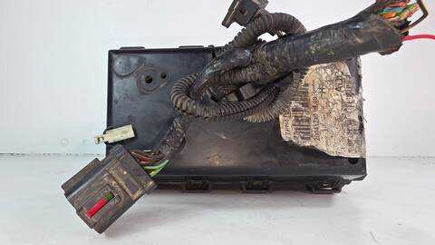 Foto 2ª: Caja Reles Fusibles Ford Transit HCPA (2005)