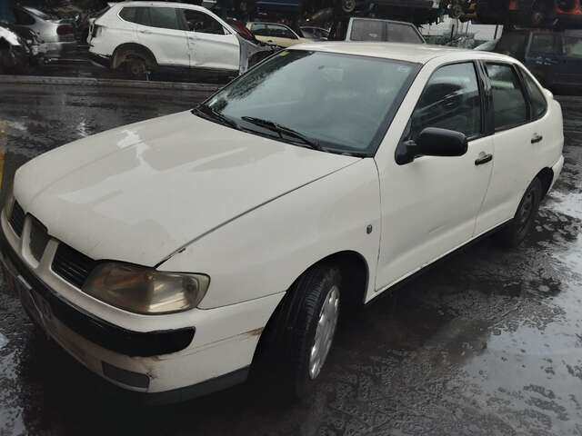 Mangueta Delantera Izquierda Seat Cordoba 1.6 100CV