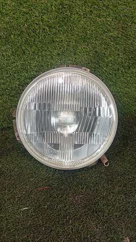 Faro Derecho Mitsubishi Pajero 2.6 G L042 CABRIO