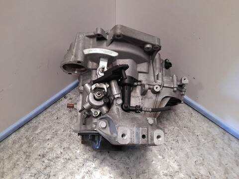 Foto 3ª: Caja Cambios Volkswagen Polo ADVANCE 95CV 70KW [DKLA] (2018)