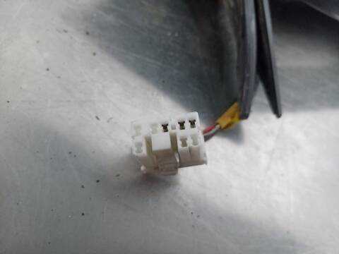 Foto 3ª: Retrovisor Derecho Mazda 6 BERLINA 90CV 66KW (1997)