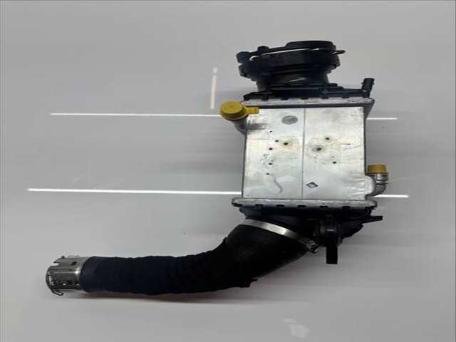 Foto 2ª: Intercooler Land Rover Range 530 CV 390KW [N63B44E N63B44T3 N63 NC10] (2022)