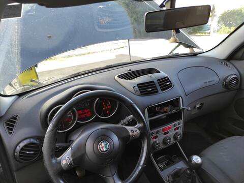 Salpicadero Alfa Romeo 147 192A5000
