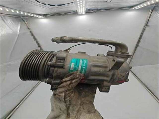 Foto 2ª: Compresor Aire Acondicionado Nissan Atleon 5570 [IBSE4+185E4]