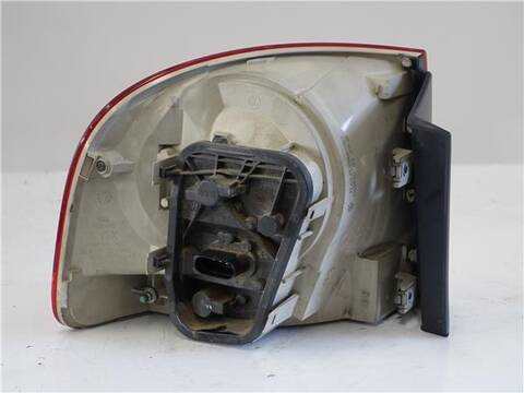 Foto 2ª: Piloto Trasero Derecho Volkswagen Touareg 2.5 TDI R5 174CV 128KW [BAC] (2005)