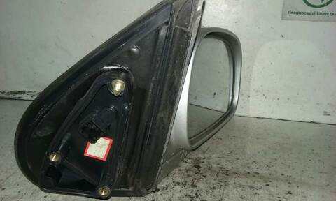 Foto 2ª: Retrovisor Derecho Hyundai Santa Fe 2.0 CRDI CAT 113CV 83KW [D4EA] (2002)
