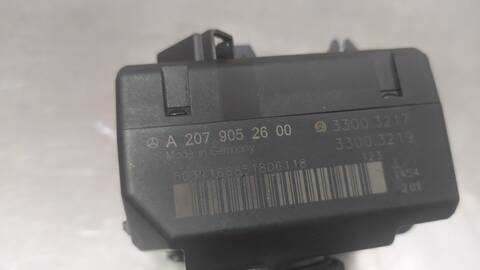 Foto 4ª: Antirrobo Mercedes Clase C 160 C 220 CDI BLUEEFFICIENCY 204.302) COUPE 170CV 125KW [651911] (2011)