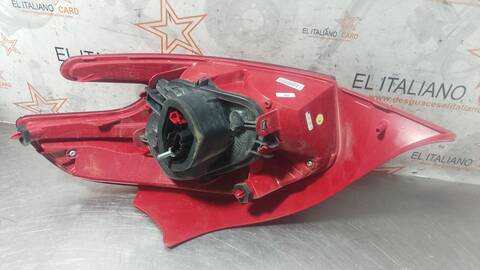 Foto 2ª: Piloto Trasero Izquierdo Peugeot 208 ACTIVE 92CV 68KW [9HP] (2012)