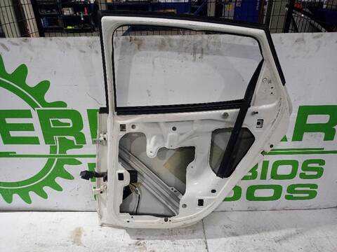 Foto 3ª: Puerta Trasera Derecha Seat Ibiza EMOCION 60CV [CGPB] (2008)