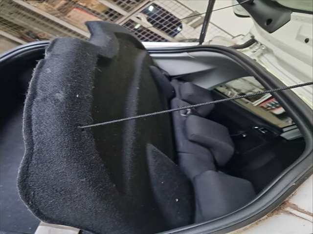 Bandeja Trasera Peugeot 208 STYLE 99CV 73KW