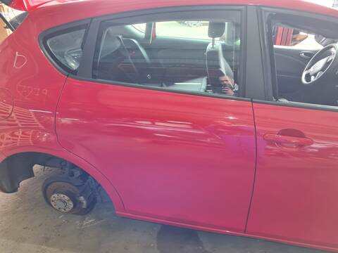 Puerta Trasera Derecha Seat Leon EMOCION 90CV 66KW