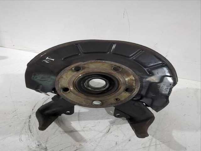 Foto 2ª: Mangueta Delantera Izquierda Volkswagen Polo 1.9 SDI 64CV [ASY] (2001)