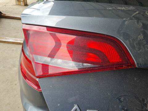 Piloto Portón Izquierdo Audi A3 AMBIENTE QUATTRO 150CV 110KW