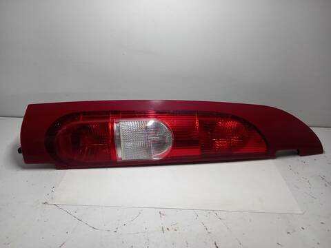 Piloto Trasero Izquierdo Nissan Kubistar K9K704