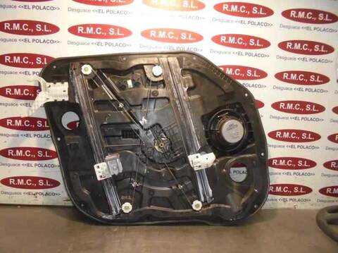 Foto 3ª: Elevalunas Eléctrico Delantero Derecho Kia Carens BASIC 116CV 85KW [D4FD] (2015)