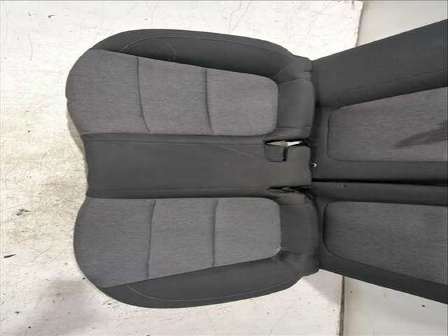 Foto 3ª: Asientos Traseros Kia Stonic 1.0 T-GDI 101CV [G3LC G3LE] (2017)