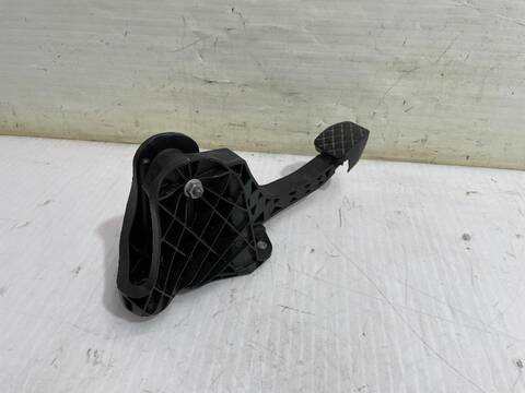 Pedal Embrague Skoda Yeti ACTIVE 105CV