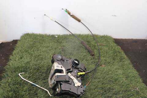 Cerradura Puerta Delantera Derecha Toyota Avensis 1ADFTV