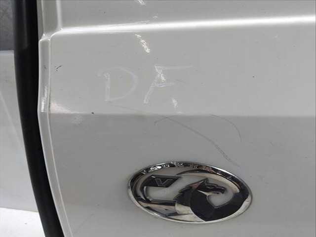 Puerta Trasera Derecha Opel Combo 102 CV 75KW