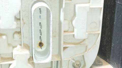 Foto 3ª: Piloto Trasero Izquierdo Volkswagen Caddy KOMBI 102CV 75KW FURGON [DFS] (2018)