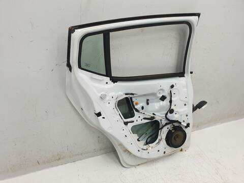 Foto 3ª: Puerta Trasera Izquierda Dacia Sandero STEPWAY EXTREME (2022)