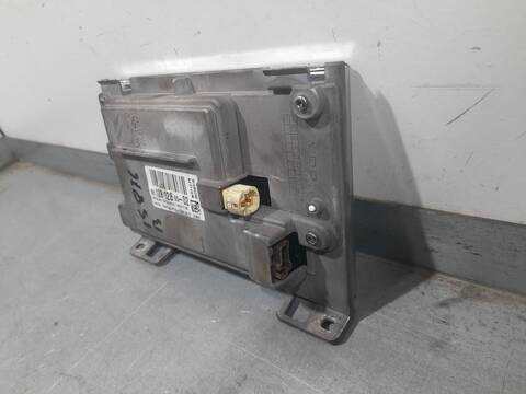 Foto 3ª: Sistema GPS Peugeot 2008 STYLE 100CV 73KW [BH02] (2017)