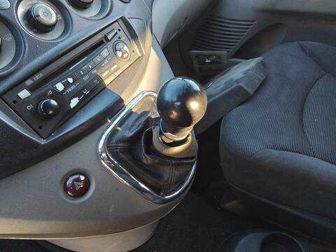 Foto 3ª: Palanca de Cambio Mitsubishi Grandis 2.0 DI-D CAT 136CV 100KW [BSY] (2007)