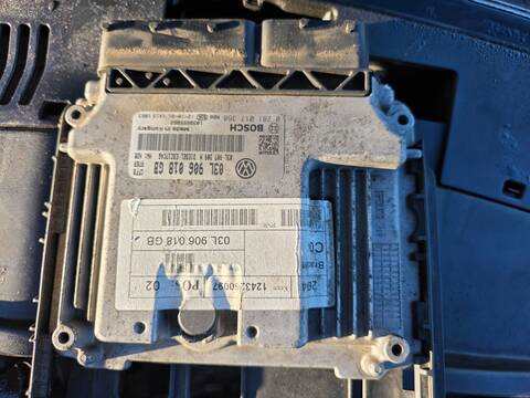 Foto 3ª: Centralita Motor ECU Volkswagen Eos CFFB AUT. (2013)