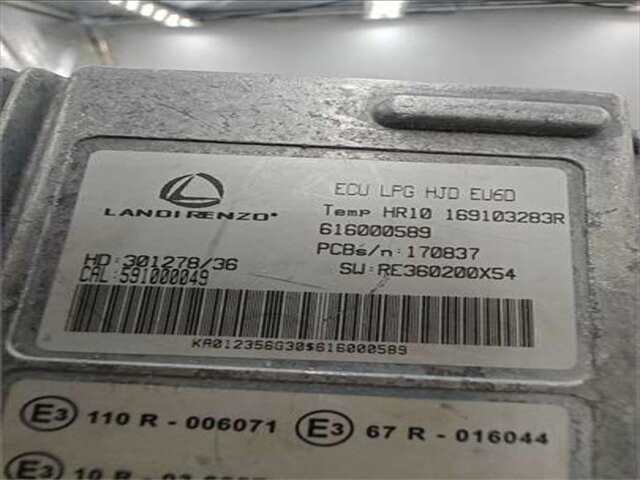 Foto 2ª: Centralita Motor ECU Dacia Duster 1.0 ACCESS [1.0 LTR. - 74 KW TCE CAT] [H4D D4]