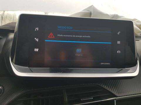Foto 2ª: Sistema GPS Peugeot 2008 ALLURE 130CV 96KW [HN05] (2020)